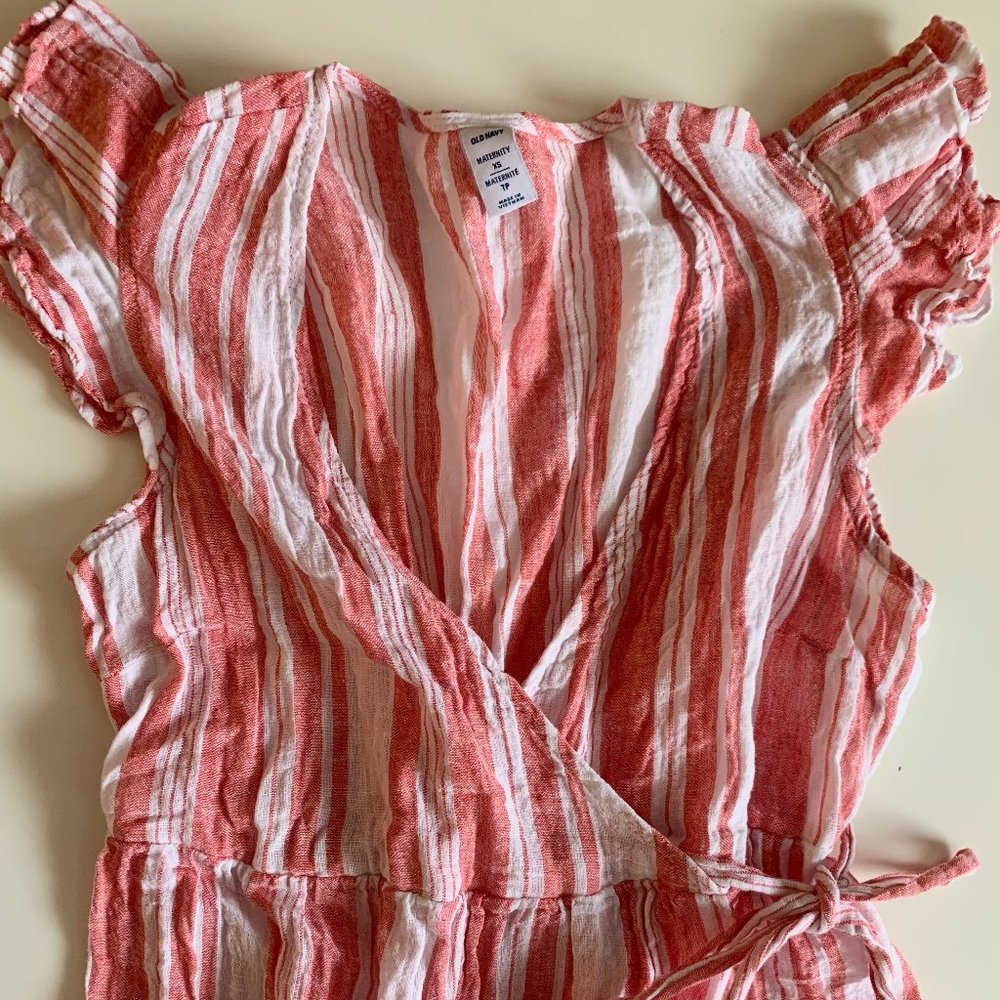 Maternity Ruffled Linen-Blend Wrap Top XS - Picture 3 of 5